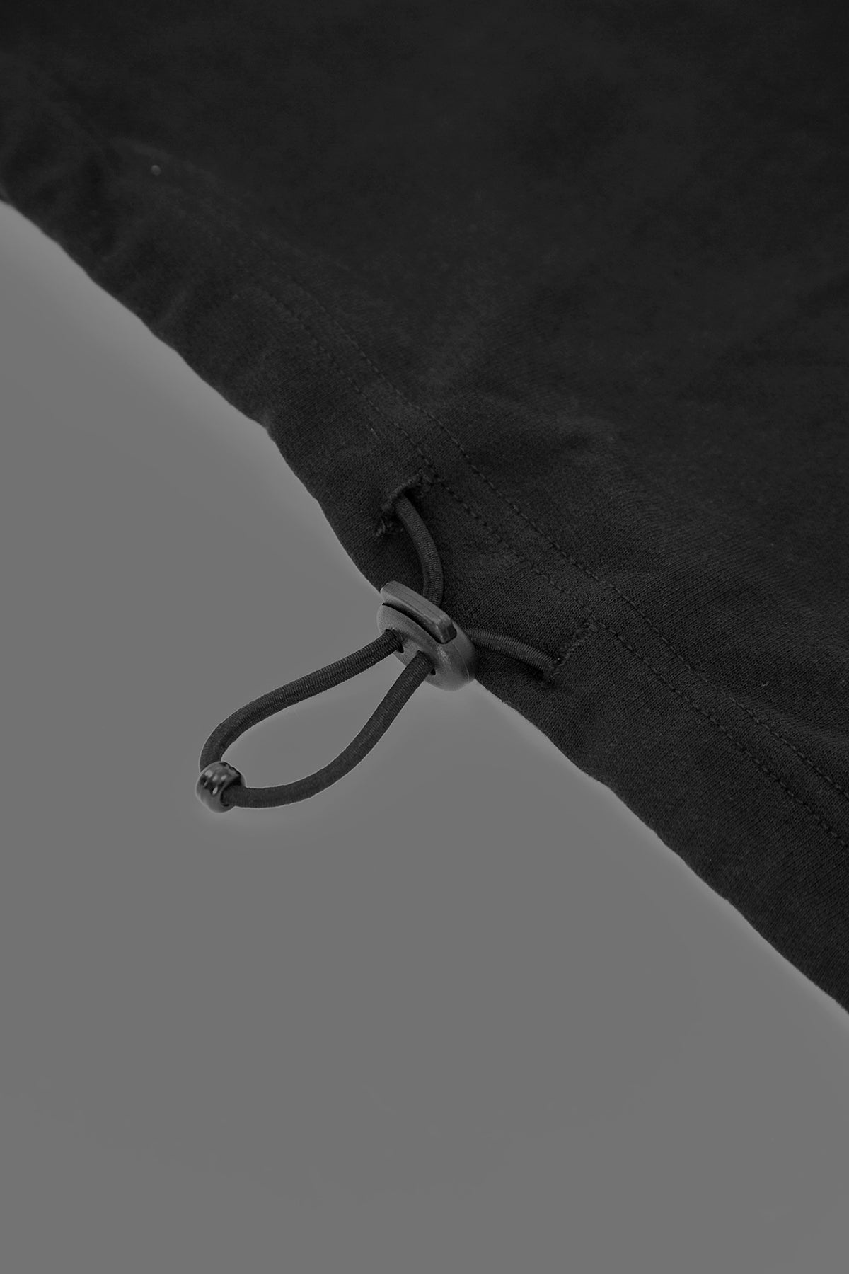 CREWNECK BÁSICO EN CASA